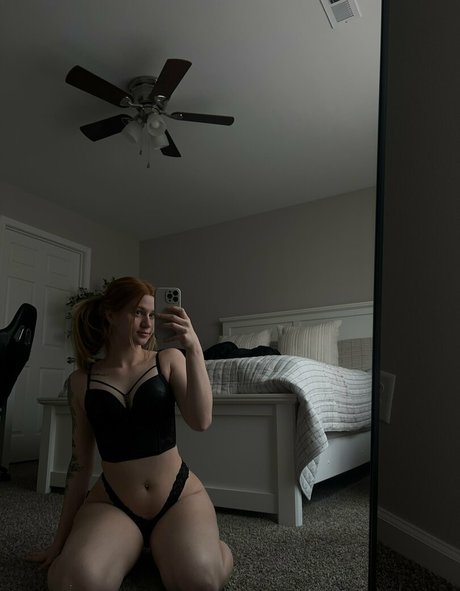 Victoria Lynn onlyfans page