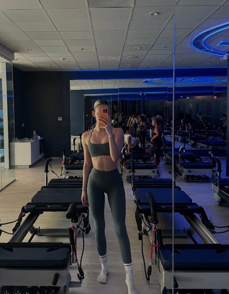 movewithmeredith is on onlyfans