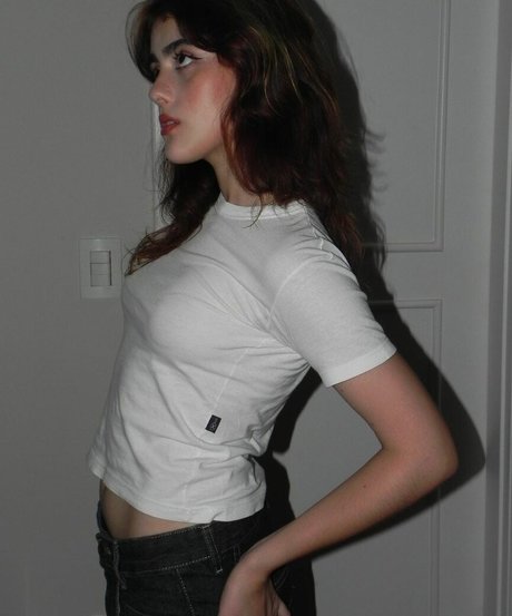 Isabella Angelina naked onlyfans pics