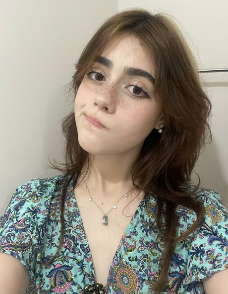 Isabella Angelina onlyfans porn nude