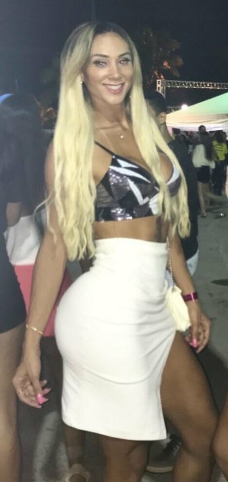 Anita Evelyn naked onlyfans