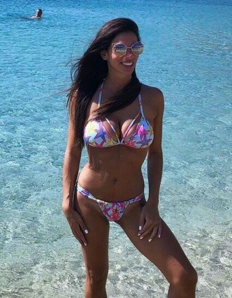 Estefy Lopez onlyfans leak fuck