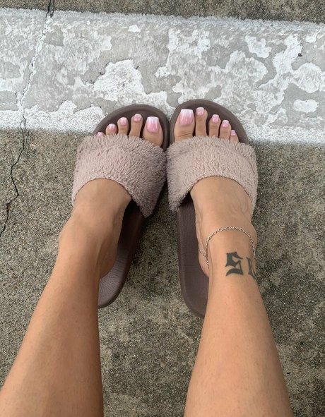 Omgitsbratch onlyfans page