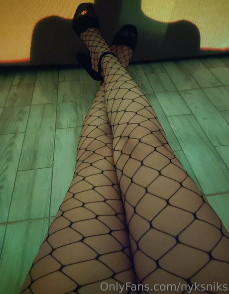 Nyks Niks onlyfans nude content