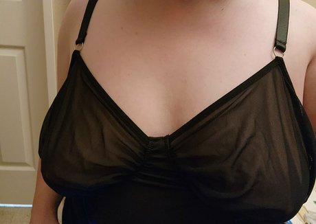 misskittyhellebore leaks onlyfans