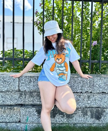 Asianquadbae onlyfans naked