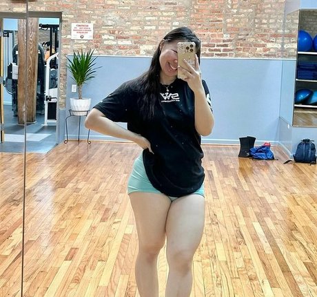 Asianquadbae nudes only fans