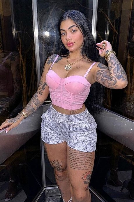 Carol Mourah pics onlyfans