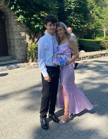 Alyssa Bryanne onlyfans leaked.