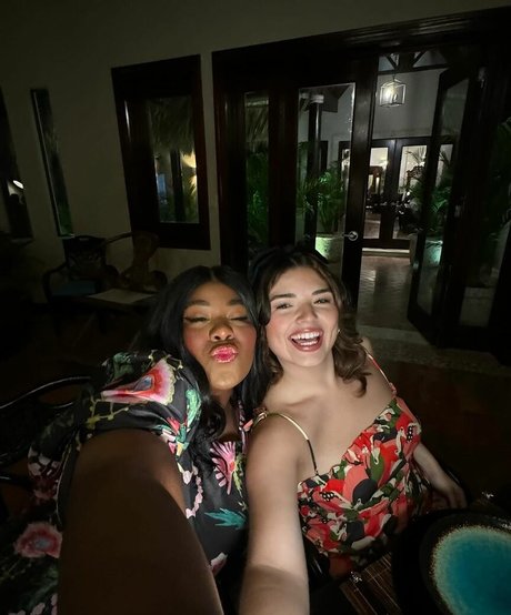 Alondra Larson onlyfans sex