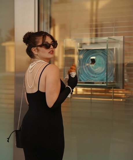 Alondra Larson onlyfans leaked photos