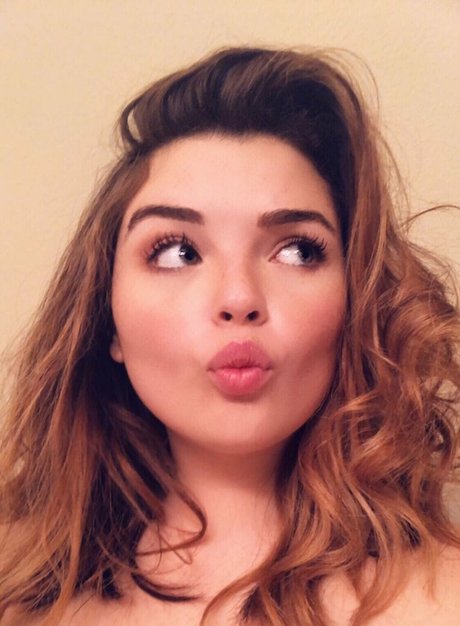 Alondra Larson leaked onlyfans sex