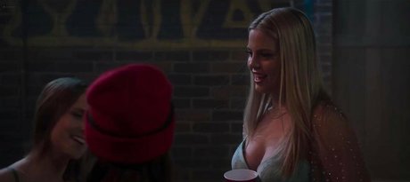 Renee Rapp onlyfans xx