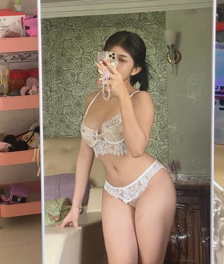 Juu Lynn only fans nude leaks