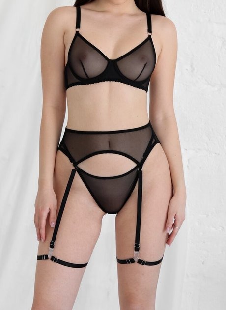 Vitalia Tavorskaya onlyfans creator