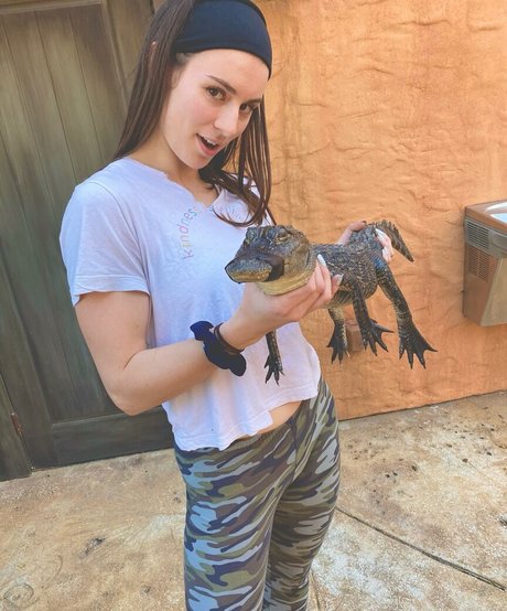 Kaila Petrosino leaks only fans