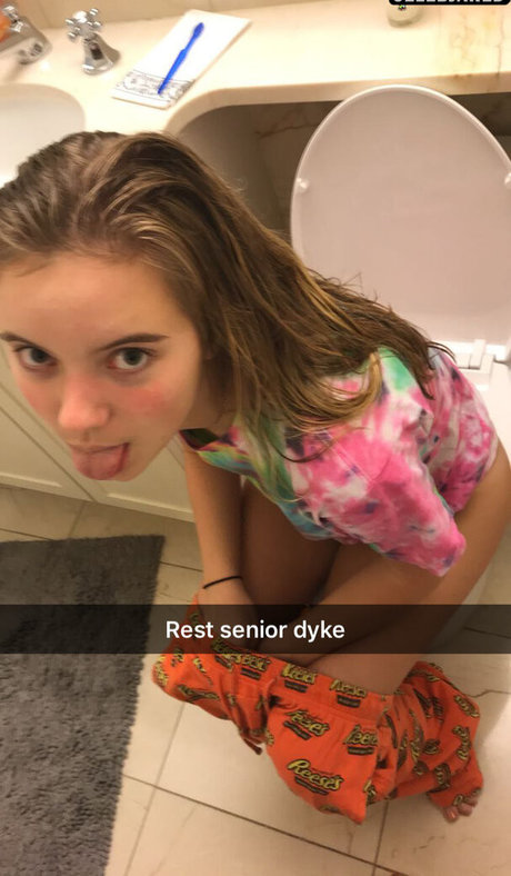 Samantha Lipstein onlyfans topless