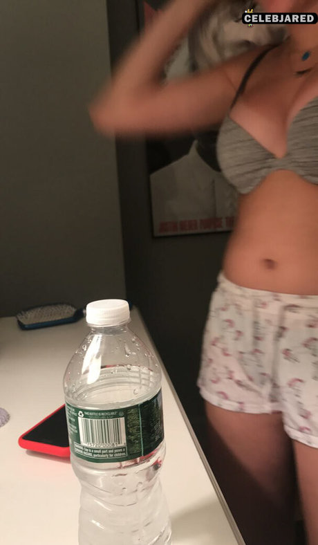 Samantha Lipstein only fans leak