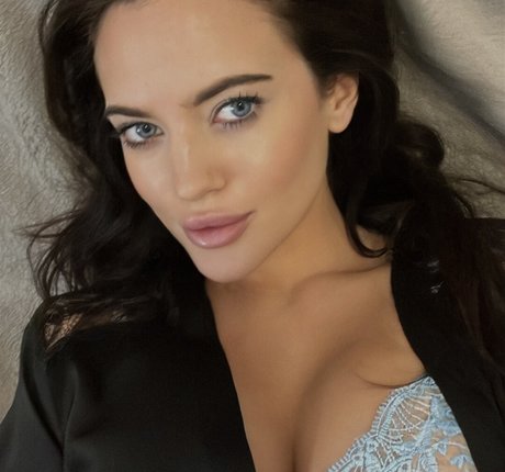 Lena Snow onlyfans leaj