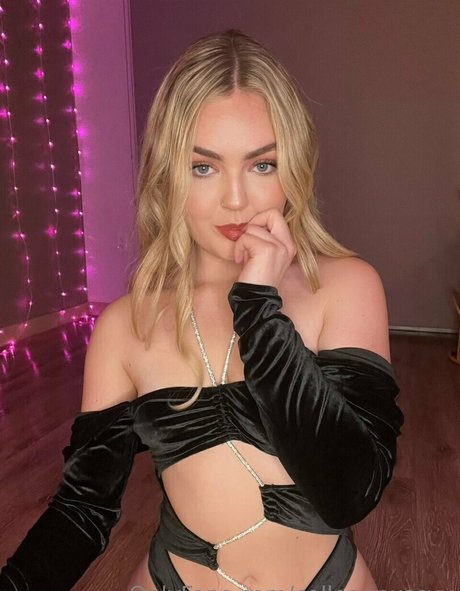 Princess Pussy onlyfans model photos