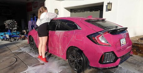 Kayla Rundle onlyfans naked pics