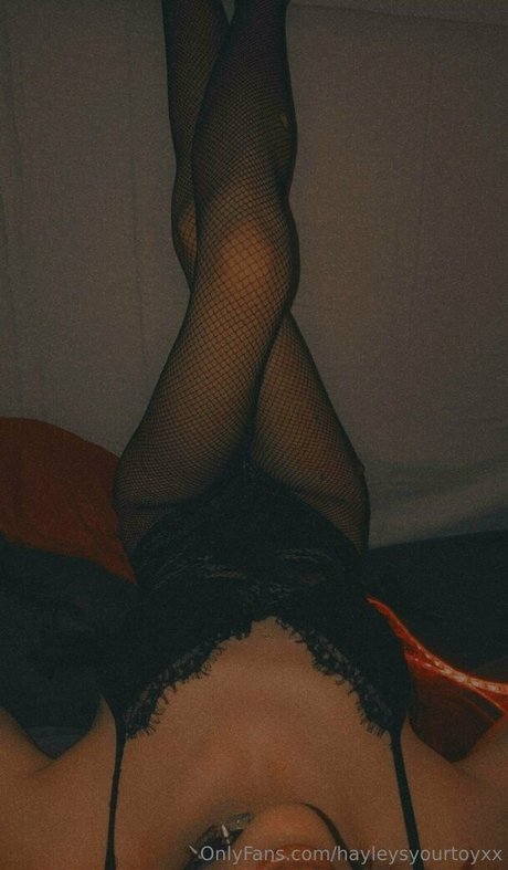 hayleysyourtoyxx onlyfans leaked free