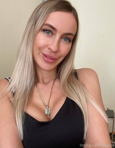 sarahkenley onlyfans pics