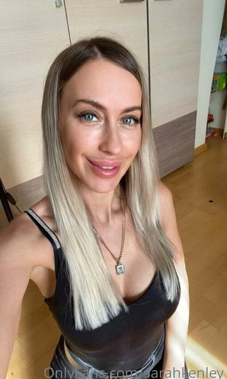 sarahkenley onlyfans nude pictures