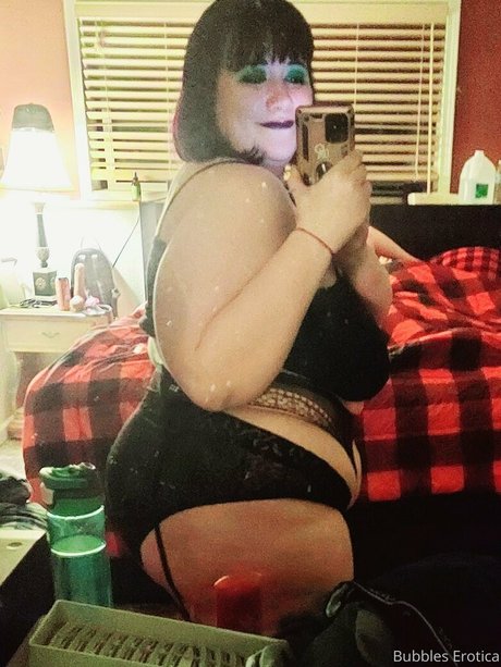 bubbleser0tica onlyfans free