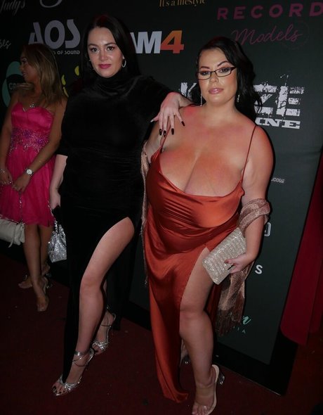 Busty Klara onlyfans leaks.