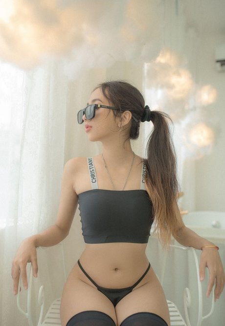 Mercury Nguyen boobs onlyfans