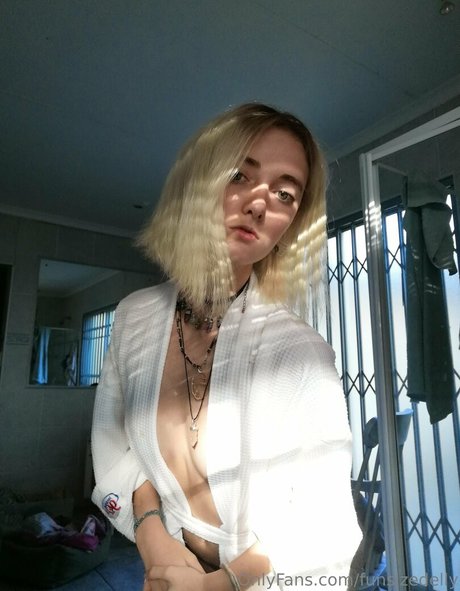 funsizedellyuwu only fans free