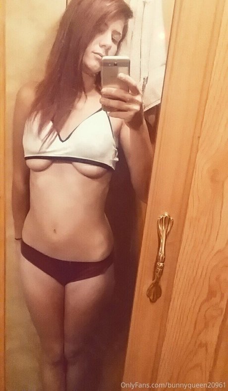 bunnyqueen20961 onlyfans nsfw
