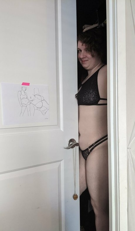 wednesdayeve free onlyfans pictures