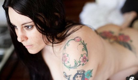 Love and Luck onlyfans leaked tits