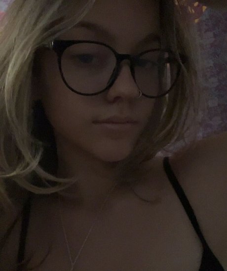 shay lavigne naked onlyfans leaks