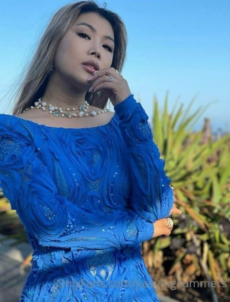 jiaoyingsummers onlyfans content type