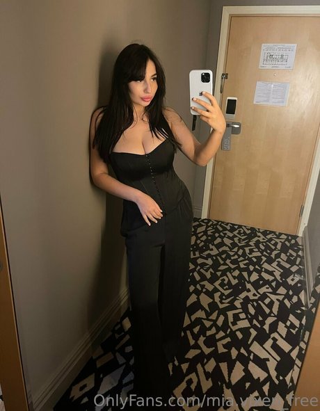 mia vixen free onlyfans desnuda