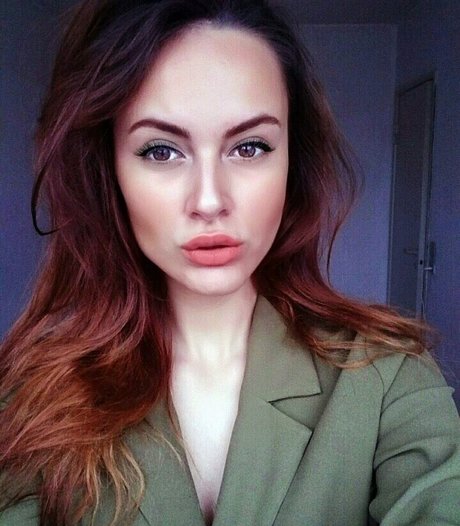 Bianca Jordan topless onlyfans