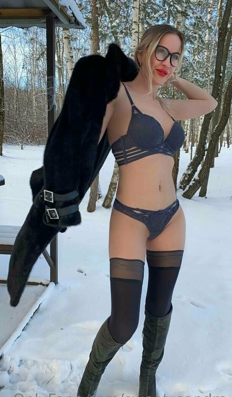 sweet sandra onlyfans public photos