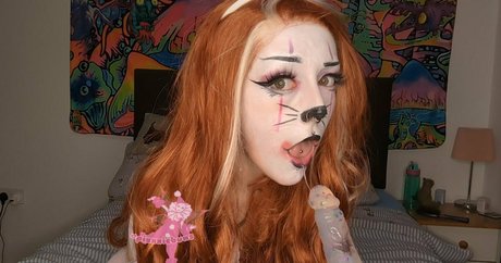 pixxiebunsfree naked only fans