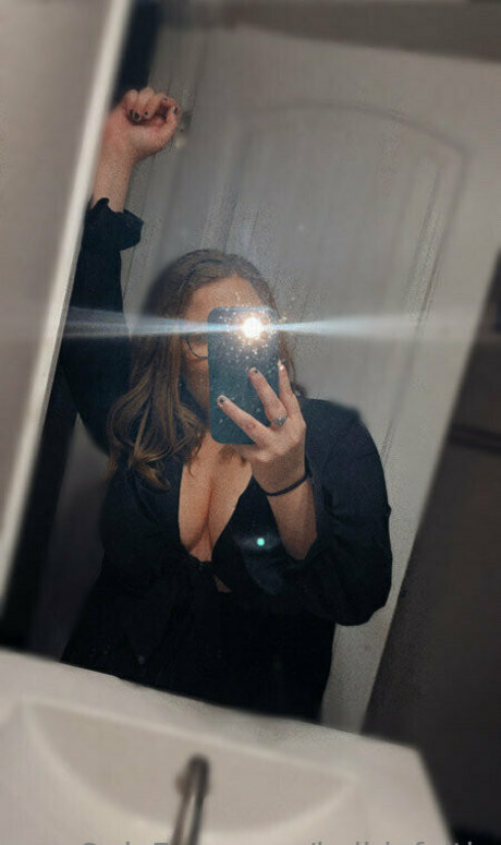 kolbiefaith onlyfans porn