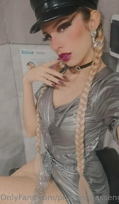 princesspassengerr onlyfans nude pics
