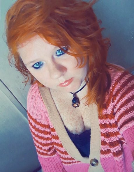 rhiannonmz boobs onlyfans