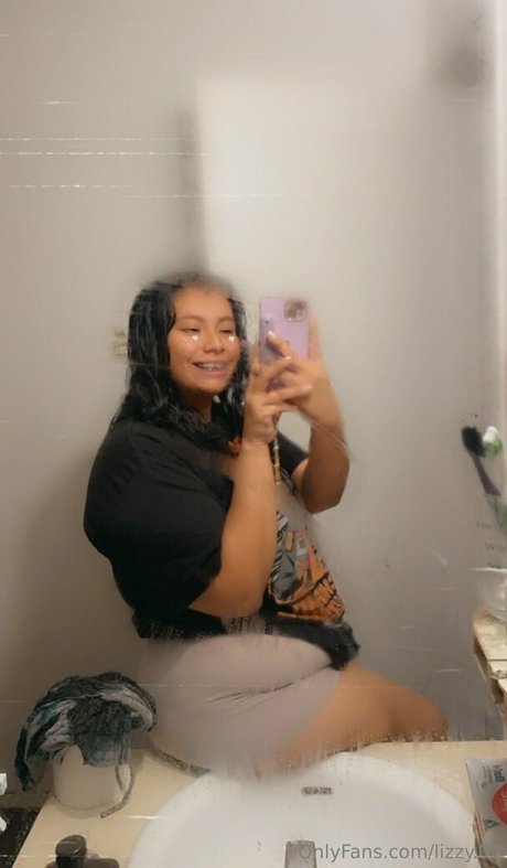 lizzy 02 only fans leaks