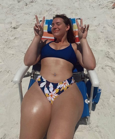 Madiidrew onlyfans nude photos