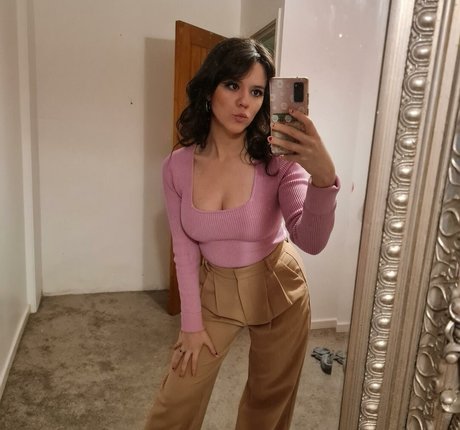 Georgia Veitch onlyfans tits