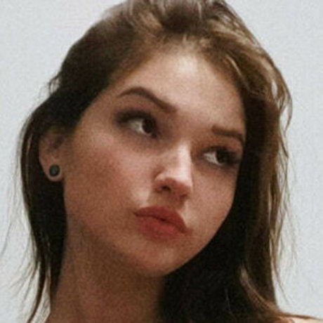 qanqyz45 onlyfans leaked tits