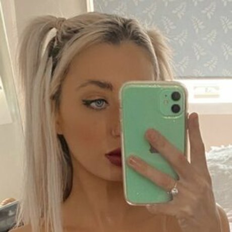 sophielaferlita only fans naked