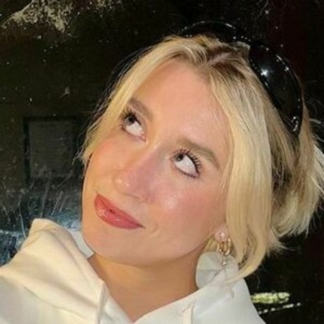 Jordan Christine Macdonald only fans